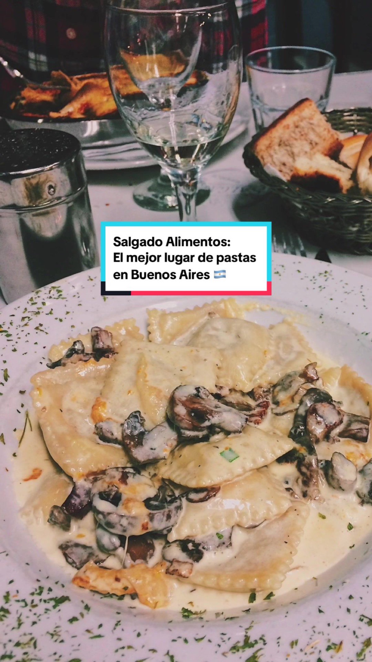 Reseña de Salgado en TikTok